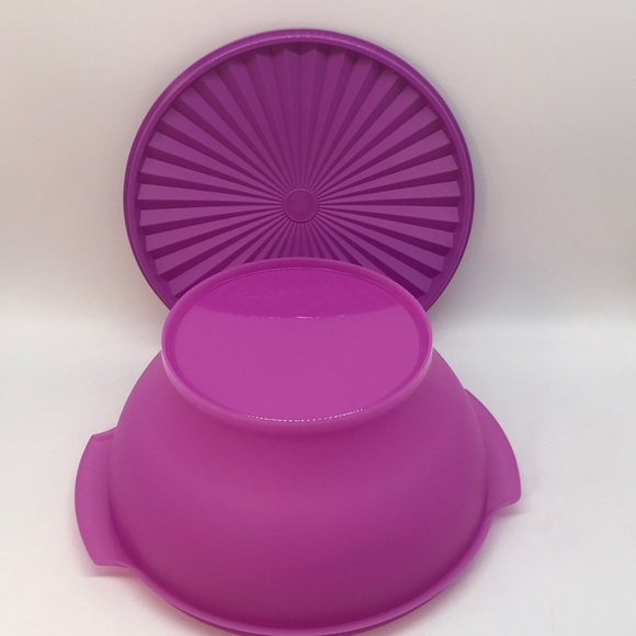 Tupperware Servalier Salad Bowl 4.3 Liter - Picture 6 of 16